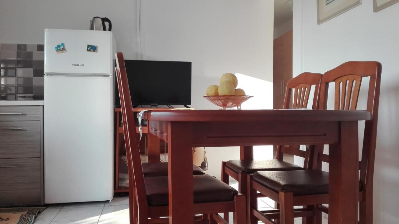 Baci Apartments Ксамил Экстерьер фото