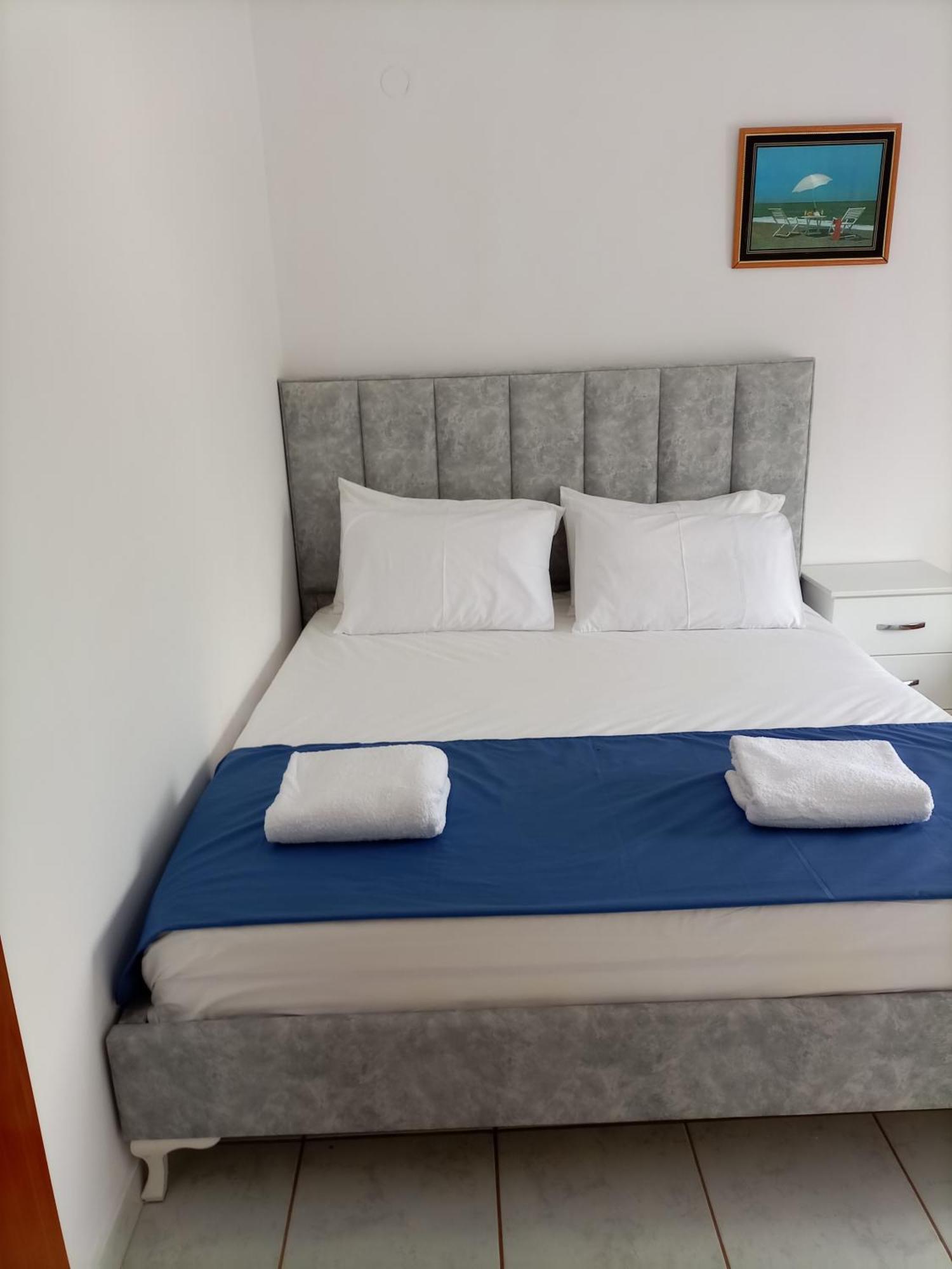 Baci Apartments Ксамил Экстерьер фото