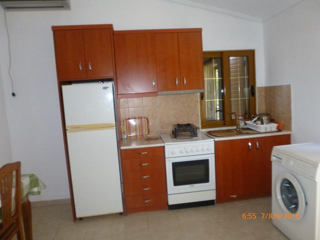 Baci Apartments Ксамил Экстерьер фото